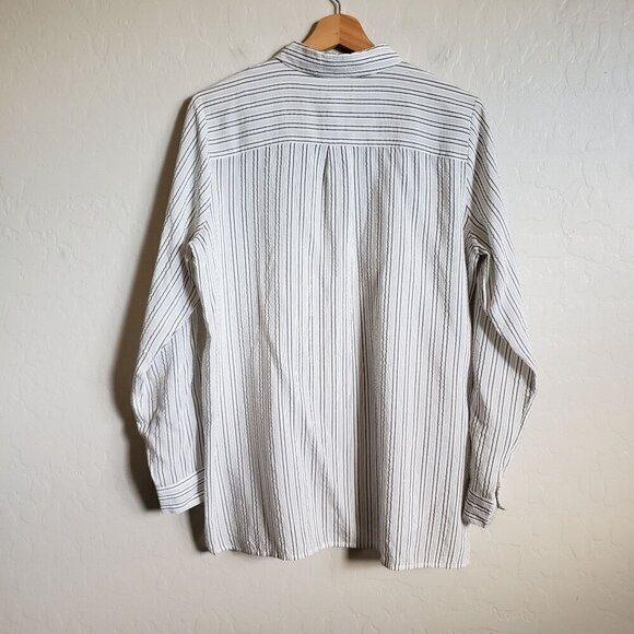 J.Jill Striped Textured Long Sleeve Top Button Up Side Slits Cream/Black Size S - Picture 9 of 11